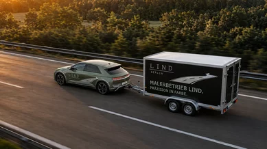 B96 mit ihrem Gewerbe bei der Fahrschule Lind