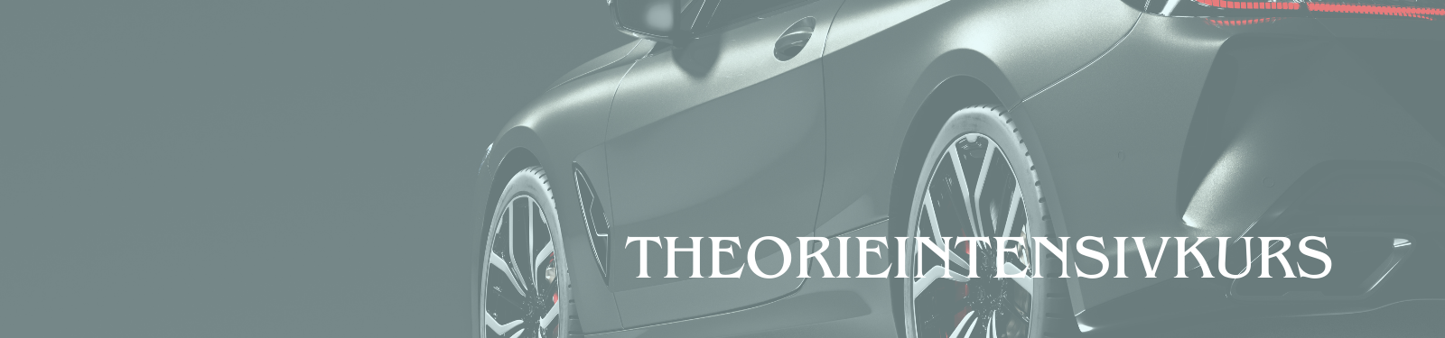Banner mit stilisiertem Auto im Hintergrund und dem Schriftzug ‚Theorieintensivkurs